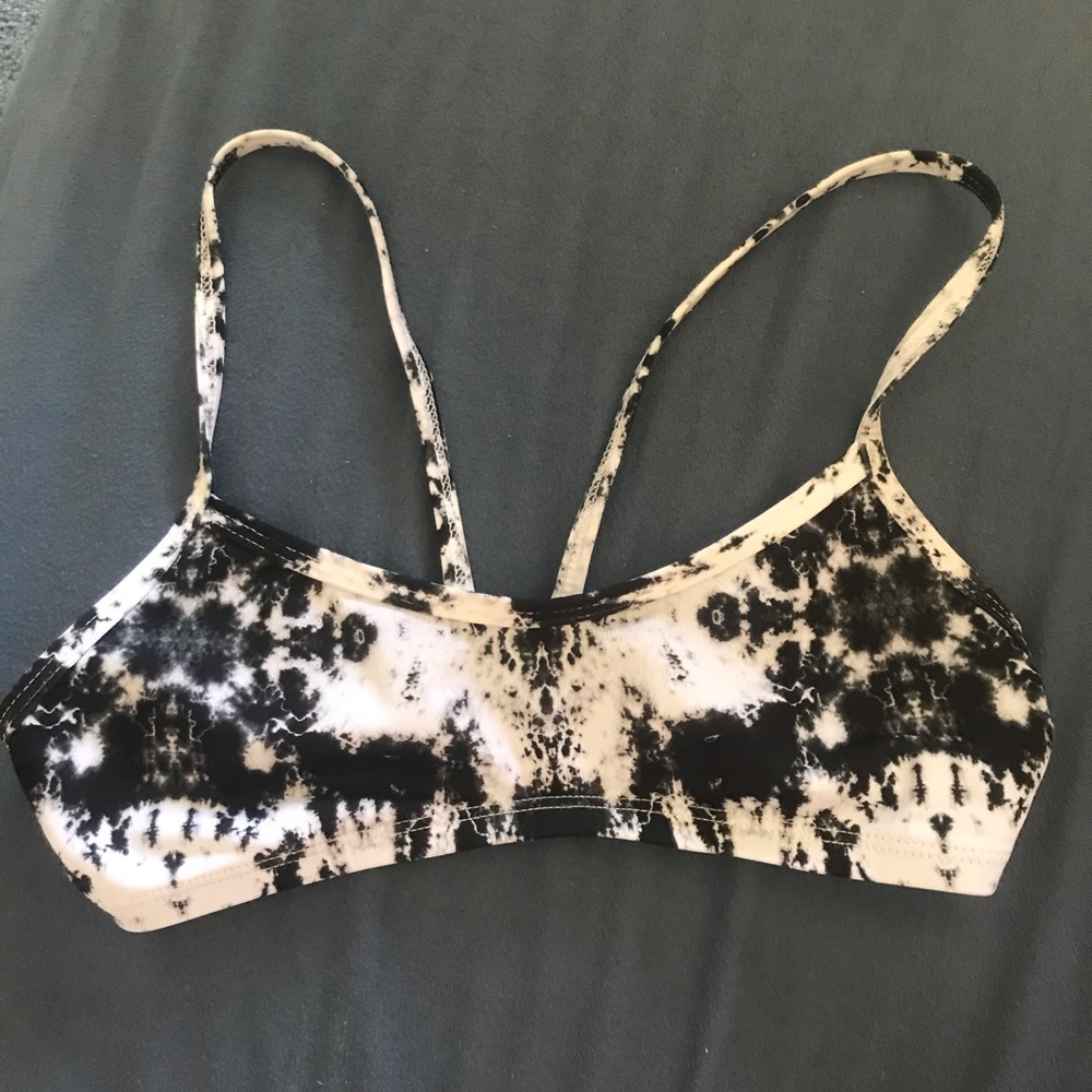 sports bra style marble bikini top. size small